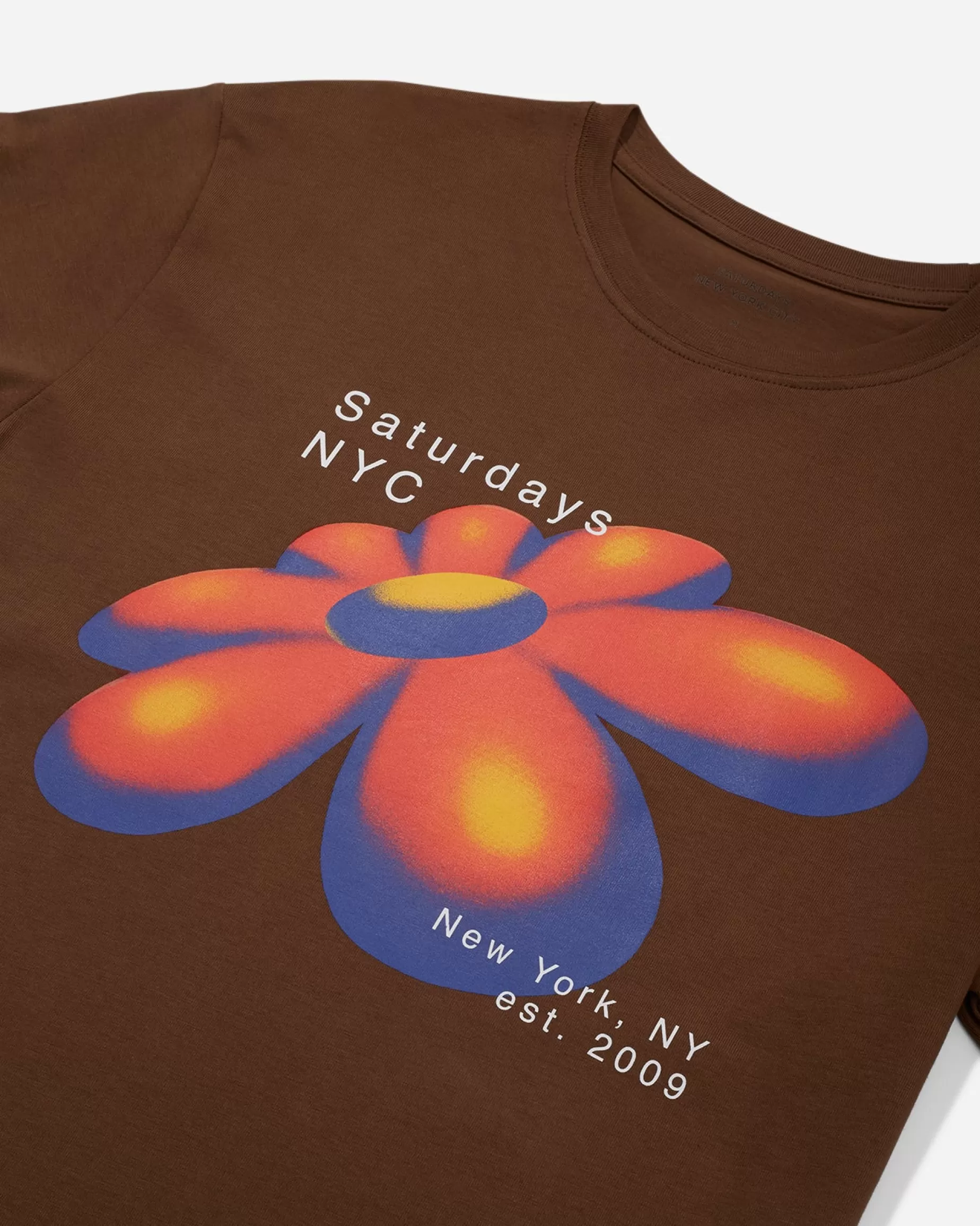 Men Saturdays NYC 3D Daisy Standard Short Sleeve Tee